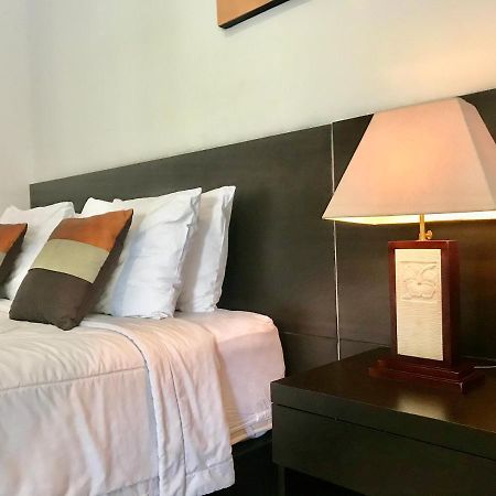 The Celuk Homestay Jimbaran Esterno foto